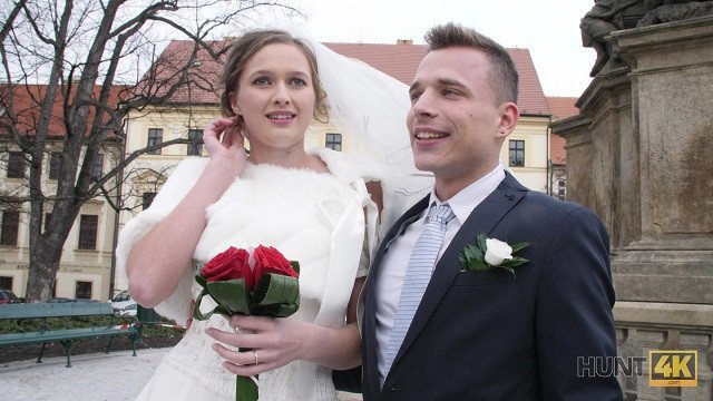 Hunt4K: Atraktivní nevěsta Stacy Cruz podvede svého milého s cizincem za peníze