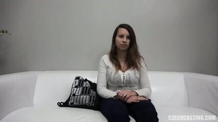 Czech Casting - 19letá prsatá studentka Sandra